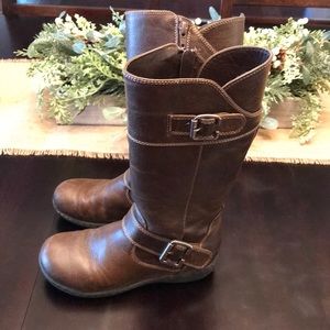 Girls brown BOC boots youth size 1